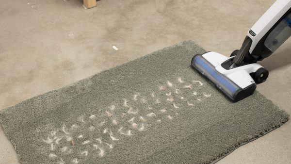 Hoover ONEPWR Evolve Pet Cordless Vacuum Dropping to Record Low Price